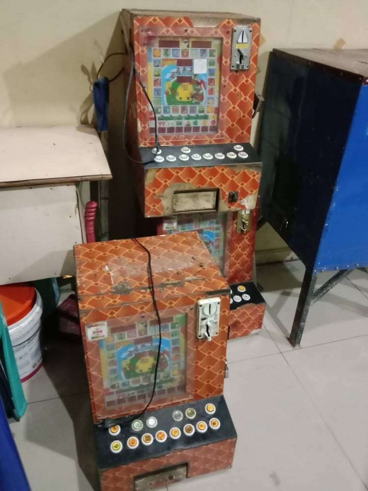 Wanita Pemilik Warung Diamankan, 3 Mesin Jackpot Disita