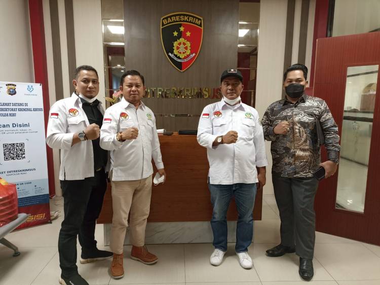 Datangi Polda Riau, FKKBK Kawal Laporan Soal Alvin Lim