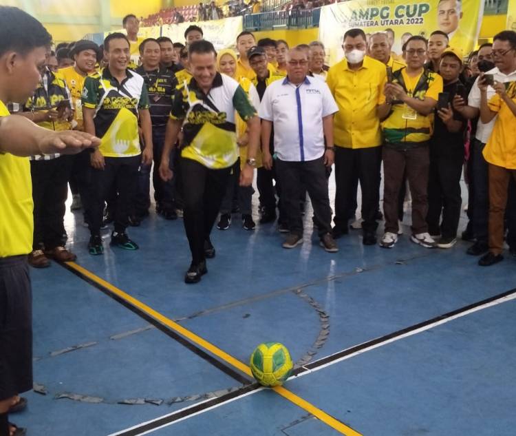 Turnamen Futsal AMPG Cup 2022 Sumut,  Tendangan Pertama Dari Wagubsu Musa Rejekshah
