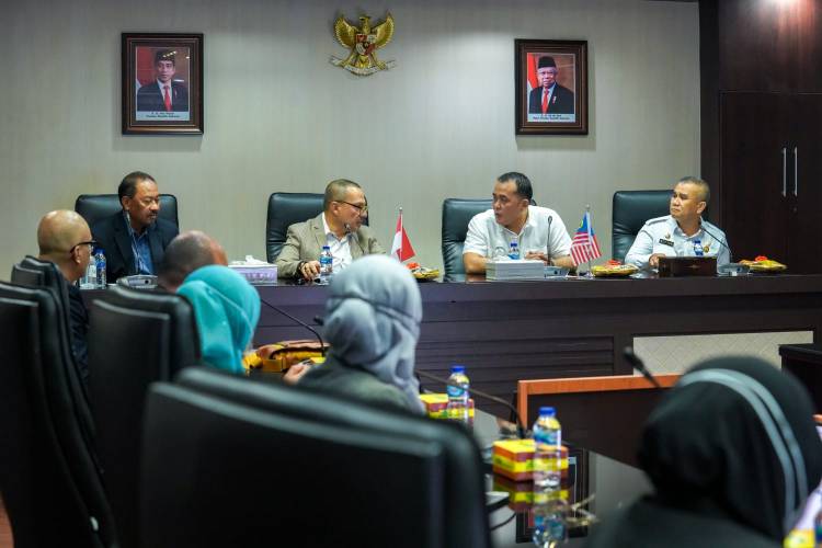 Hadiri Pelantikan Pengurus DPD BMI Sumut, Bobby Minta Dukungan Wujudkan Medan Kota Metropolitan Yang Maju & Bebas Banjir&nbsp;