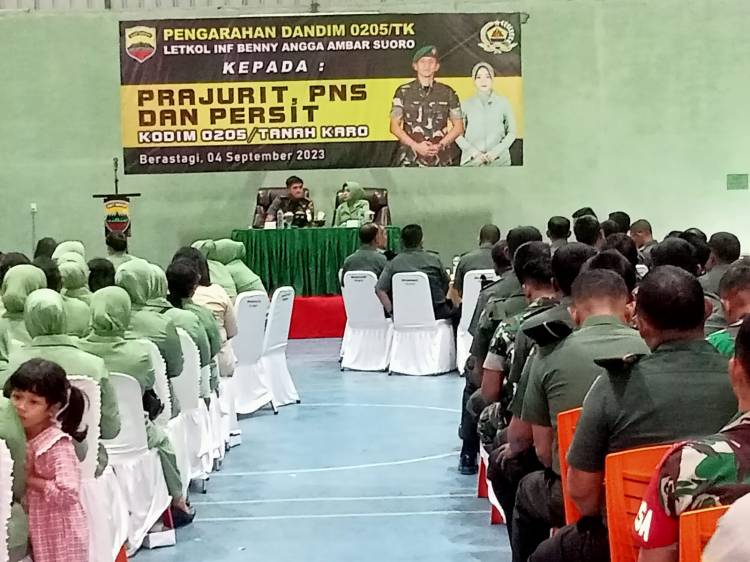 Letkol Inf Benny Angga Berikan Jamdan Diakhir Masa Jabatannya Sebagai Dandim 0205/TK , Saya Berharap Tetap Jaga Kekompakan