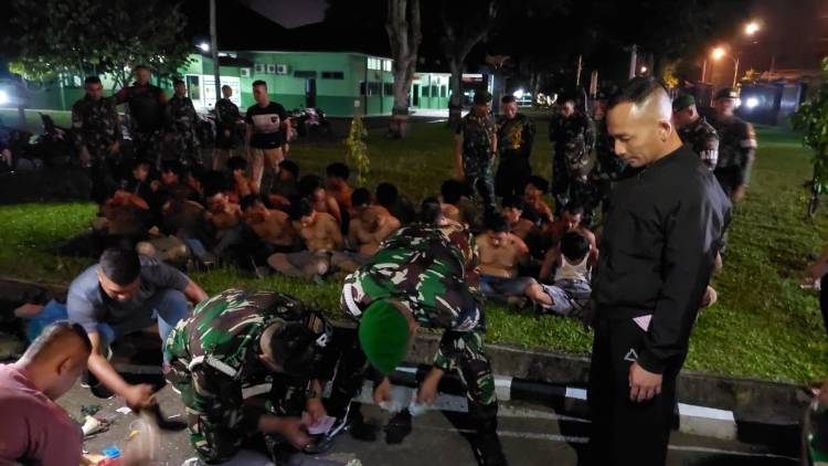 Tim Patroli Yonif 123/RW Amankan 28 Pemuda Pesta Narkoba