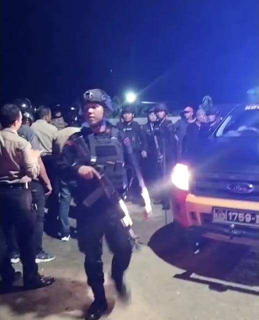 Sicanang Mencekam, Polisi Diserang OTK