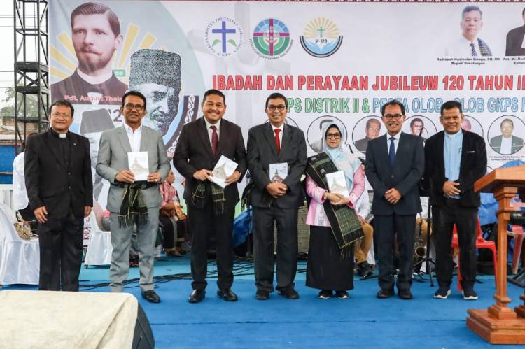 Jubileum 120 Tahun GKPS Distrik I dan Pesta Olob-olob GKPS Resort Raya, Wali Kota Susanti: Damai Sejahtera Untuk Kita Semua, Diateitupa Horas...