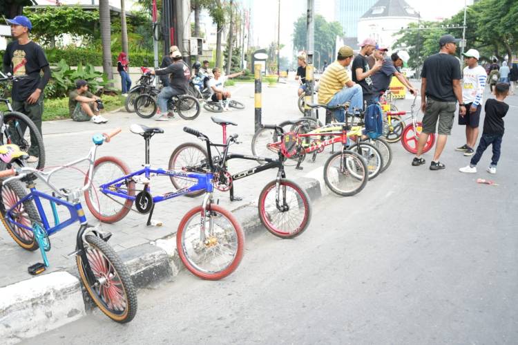 CFD Medan Menjadi Wadah Bagi Musisi Jalanan Berkreasi