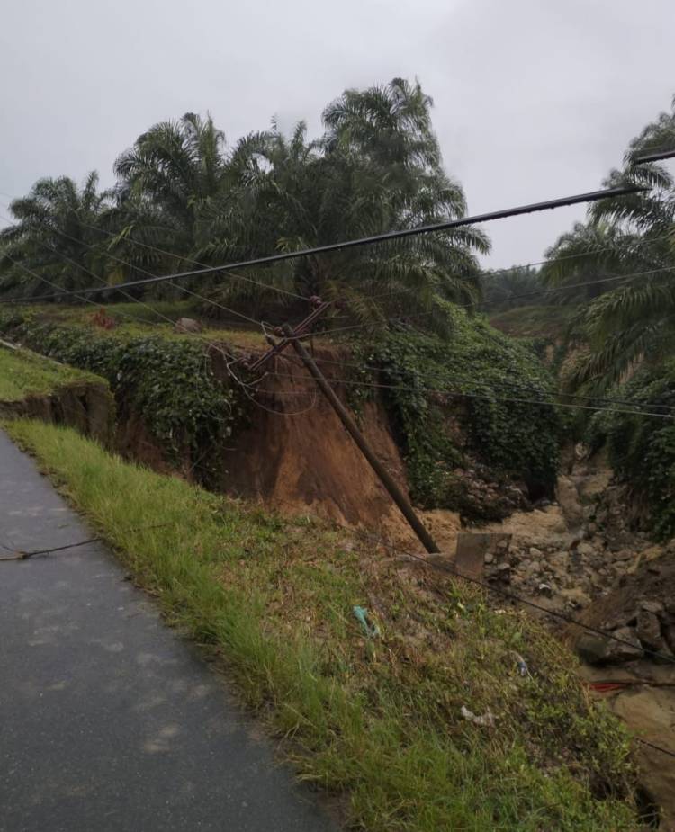 Respon Cepat PLN Pulihkan Gangguan Listrik Akibat Tanah Longsor di Siantar