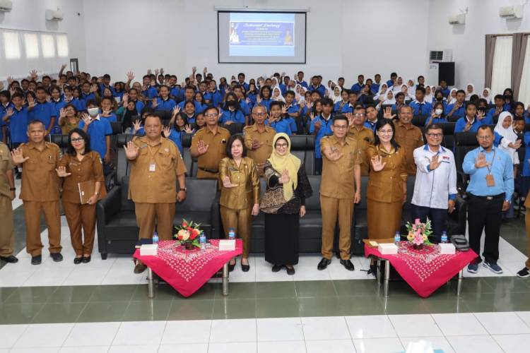 Advokasi Sosialisasi dan Fasilitas Pelaksanaan Pendidikan Kependudukan Jalur Formal dan Non Formal