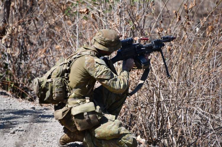Diganggu Musuh, TNI dan Tentara Australia Balas Tembakan