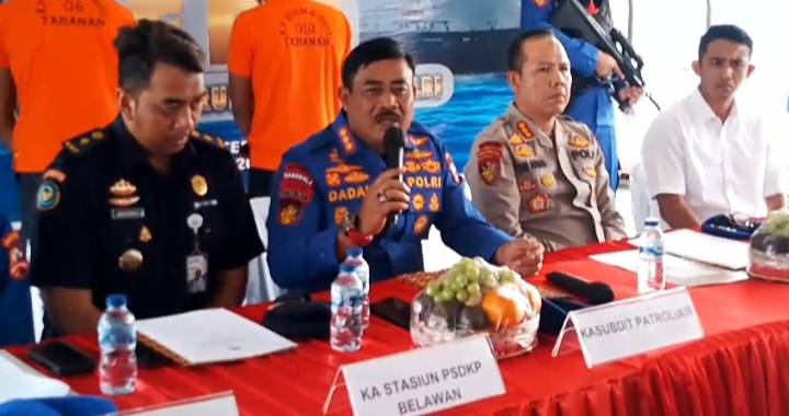 Kapal Malaysia Sikat Setengah Ton Ikan di Perairan Belawan