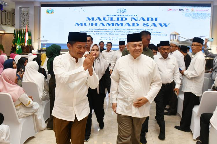 Peringati Maulid Nabi Bersama ASN, Guru dan Pelajar, Pj Gubernur Sumut Ajak Senantiasa Teladani Muhammad SAW