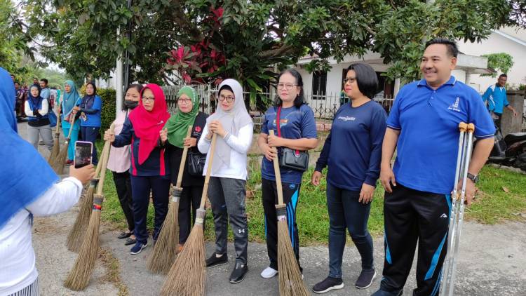 Wali Kota dan Jajaran Pemko Siantar, Gotong Royong Bersama Masyarakat