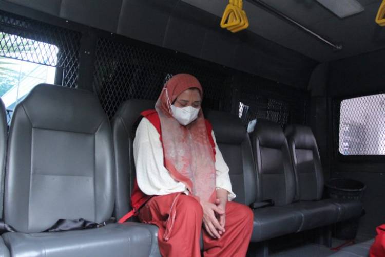 Mantan Kadinkes Tapteng Ditahan  Kejatisu