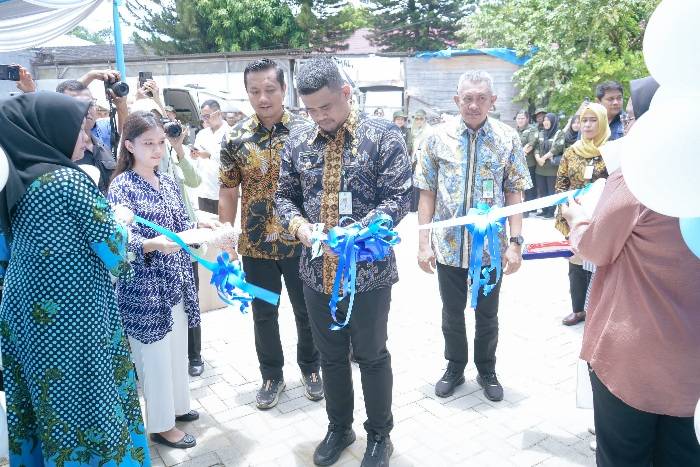 Beri Bantuan Kepada KRS, Wali Kota Medan Harapkan Pertumbuhan Generasi Muda Semakin Baik
