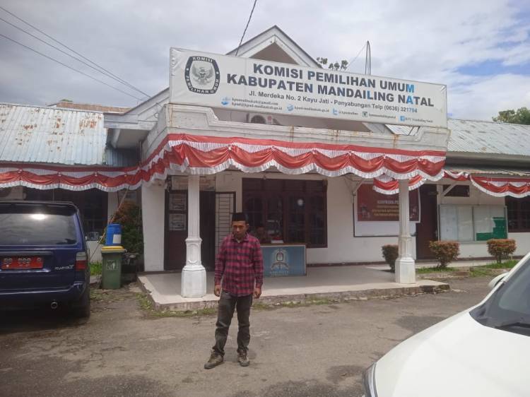Berikan Tanggapan Ke KPU Terkait Pilkada, Atika Dianggap dan Diduga Pembohong Publik