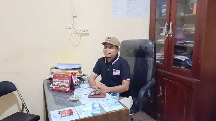 Hari ini Jadwal Terakhir, Paslon Bupati Madina Saifullah-Atika Masih Perbaikan Administrasi