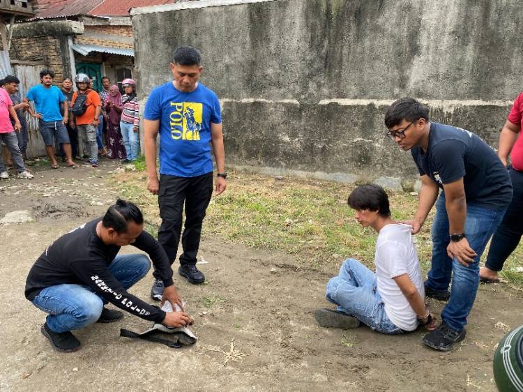 Kawasan Jalan Mesjid Taufik Digerebek Sat Narkoba Polrestabes Medan