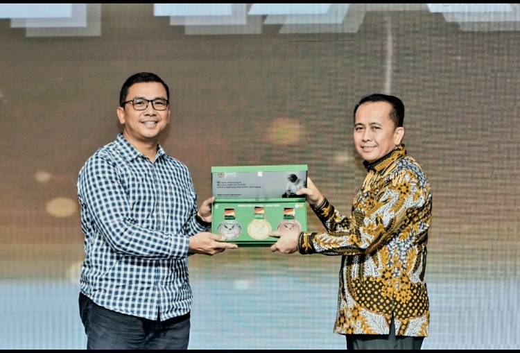 Pj Gubsu Kukuhkan Agustinus Panjaitan dan beberapa  Pjs Bupati dan Wali Kotanya