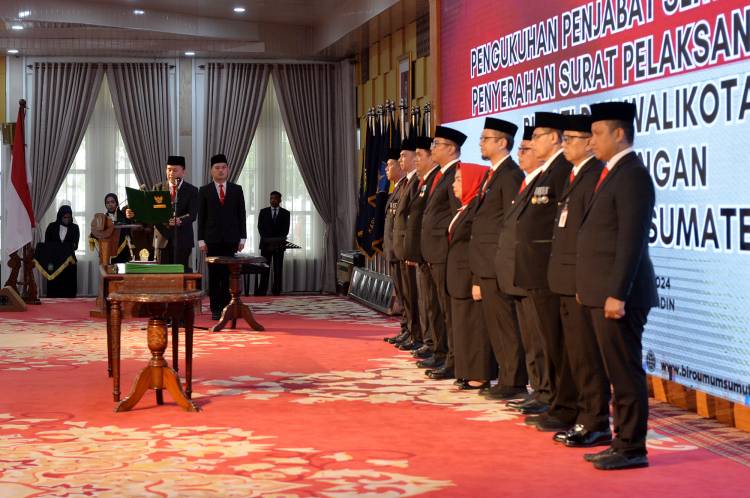 Kukuhkan Pjs Bupati dan Walikota, Pj Gubernur Fatoni Ingatkan Netralitas ASN