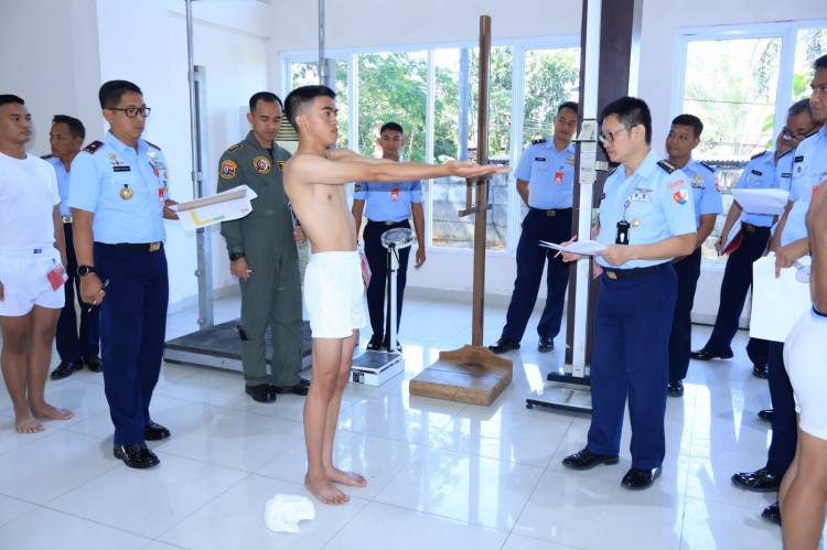 Danlanud Sultan Hasanuddin Pimpin Sidang Pantukhirda Penerimaan Tamtama TNI AU Gelombang II Tahun 2024