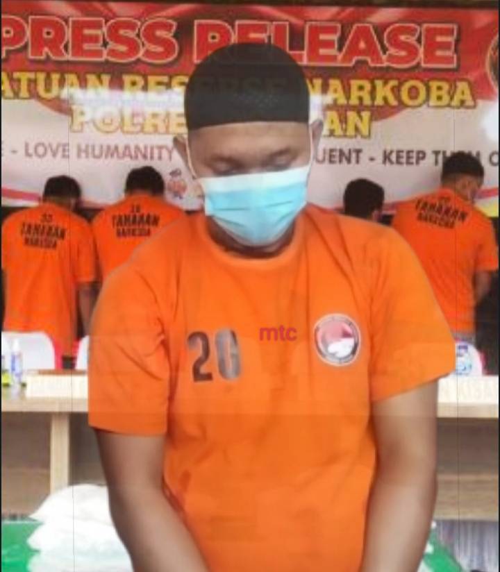 Sabu Butiran Kristal Putih Bikin Gila,  Banyak Peminat