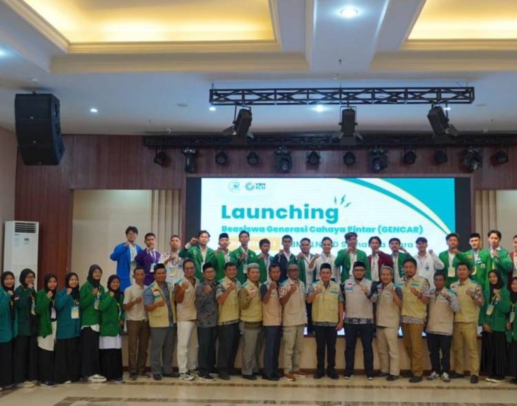 YBM PLN UID Sumatera Utara Salurkan Beasiswa Generasi Cahaya Pintar kepada 50 Orang