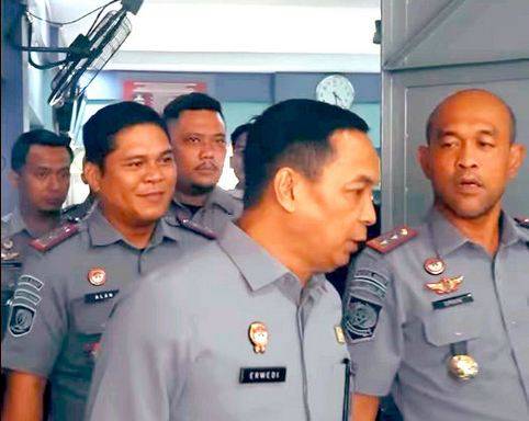 Karutan Dampingi Kunjungan Direktur Pembinaan Narapidana & anak binaan