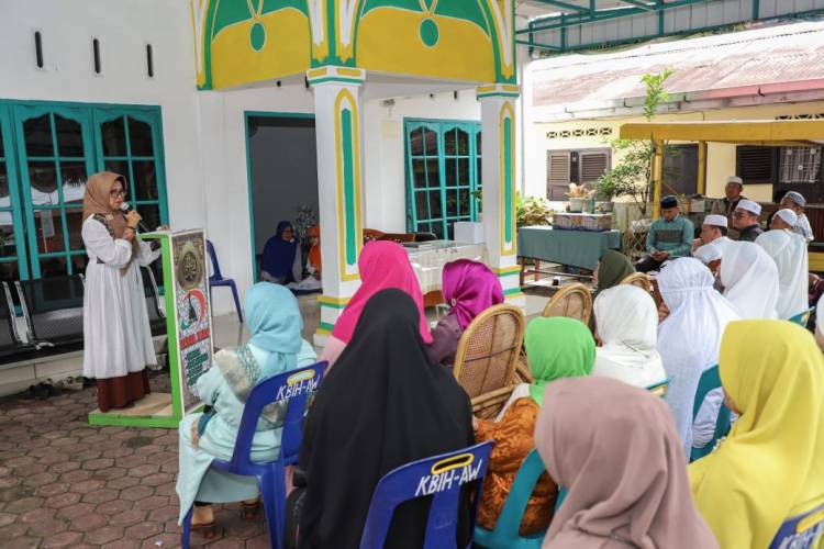 Walikota Hadiri pemberangkatan jamaah Umroh Kelompok Bimbingan Ibadah Haji