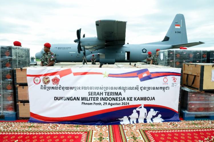 Indonesia Berikan Bantuan Militer $500.000 Kepada Kerajaan Kamboja
