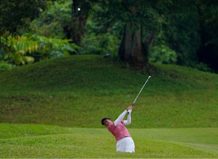 Sumut dan DKI Jakarta Bersaing Ketat Setelah Unggul Dalam Klasemen Sementara Di Pertandingan Golf Nomor Perorangan Putri