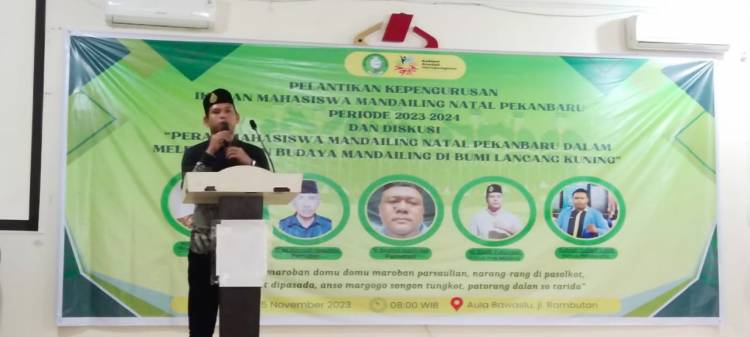 IMA Madina Pekanbaru minta ketua DPRD Madina EEL untuk segera mundur.