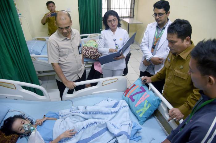  Edy Rahmayadi Utus Kadis Kesehatan  Pastikan Athifa Peroleh Penanganan Terbaik