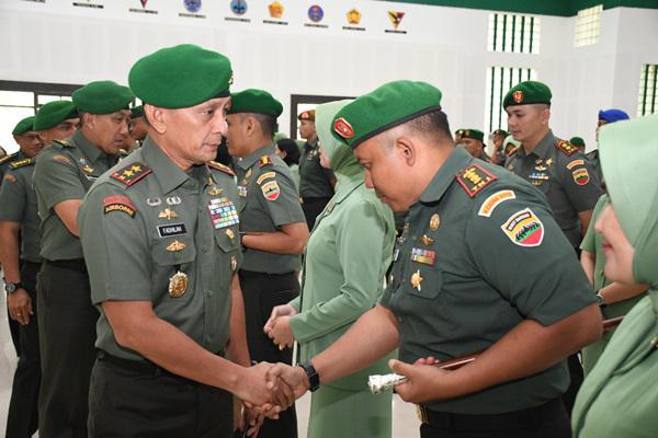 28  Pamen Kodam I/BB Peroleh Kenaikan Pangkat 