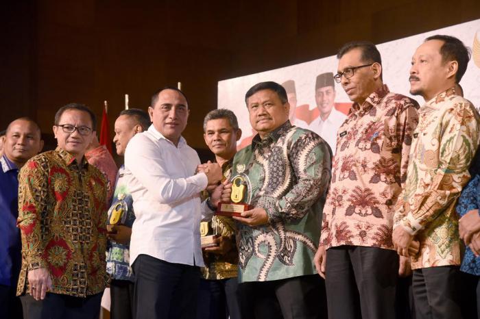 Edy Rahmayadi : Keterbukaan  Informasi Akan Tingkatkan Investasi