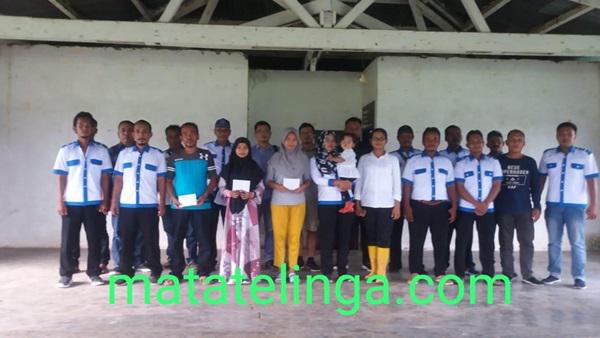 Peduli Pendidikan, Perkebunan Bahlias Estate Salurkan Bantuan Beasiswa