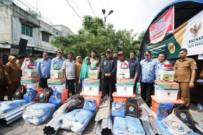 Pemko Medan Beri Bantuan Korban Bencana Kebakaran Jalan Sentosa Lama