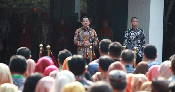 Baru Dilantik,  Mendagri Ke Papua Dampingi Presiden Jokowi