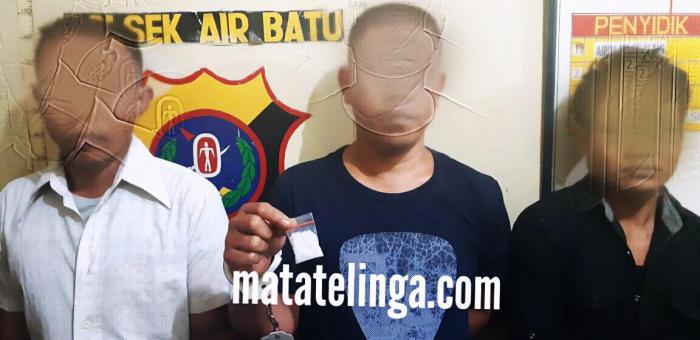 Tiga Orang Pelaku Tindak Kejahatan Narkotika Diciduk Polsek Air Batu