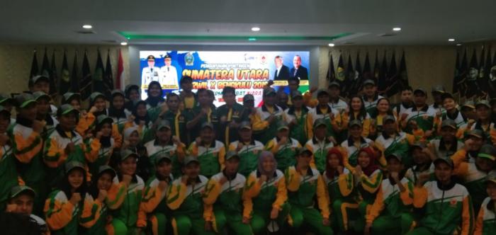 Gubsu Kukuhkan Kontingen Sumut di Porwil Sumatera 2019    