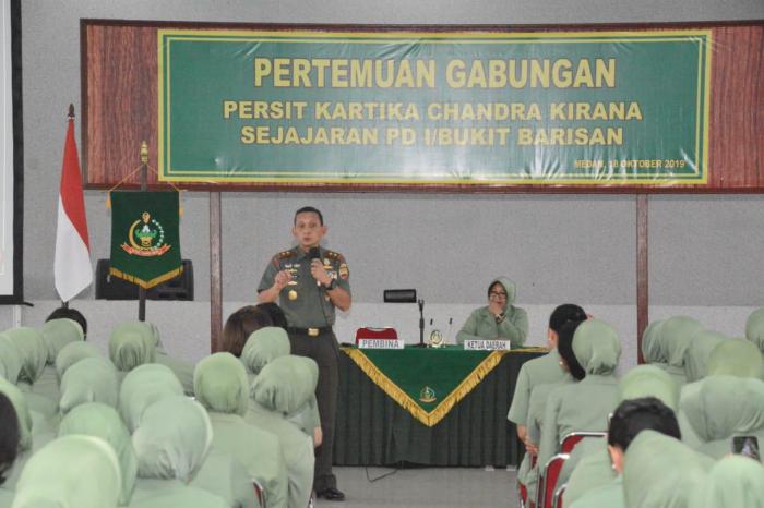 Pangdam I/BB Tekankan Prajurit, PNS Kodam I/BB dan keluarganya Stop Berita Hoax dan Ujaran Kebencian