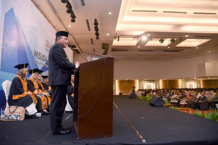 Hadiri Wisuda ke-54 ITM,  Gubernur: Jadilah Sarjana Yang Bisa Mengubah Sumut