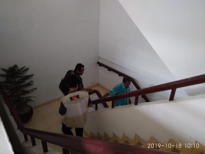 KPK Geledah Kantor Wali Kota Medan