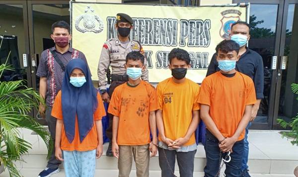 Polisi Gulung Komplotan Begal Sadis di Sunggal, Satu Diantaranya Wanita