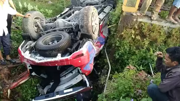 Laka Tunggal di Simalungun, Pengemudi Fortuner Tewas di Tempat