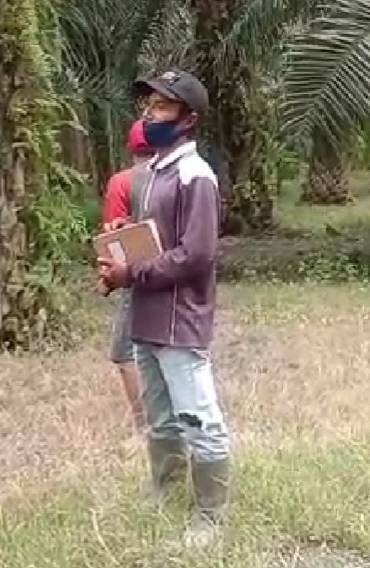 Satgas TMMD Kodim 0208/AS Ajak Anak-anak Jaga Protokol Kesehatan