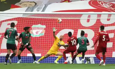 Dua Klub Terbesar di Jagokan, Harus Menelan Pahit Kekalaan