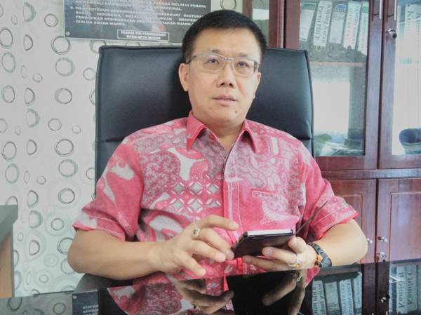 Hasyim SE: Tangkap Pelaku Pelempar Benda Keras dari Lantai 7 DPRD Medan Terhadap Pendemo
