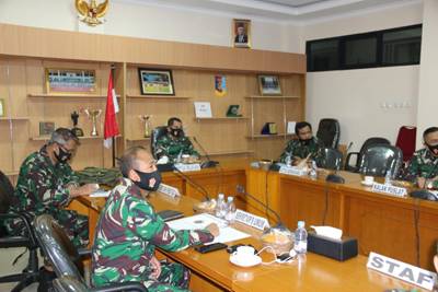 Kapusjaspermildas TNI Ikuti Sidang Umum ke-75 CISM di Belgia Melalui Vicon