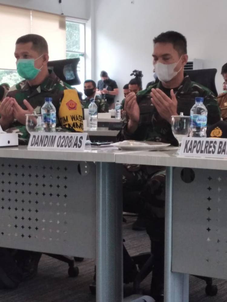 Dandim 0208/AS :TNI Yang Terlibat TMMD Ke-109 Jangan Lupa Beribadah