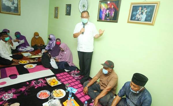 Di Griya Martubung, Akhyar Sampaikan Solusi Penanganan Banjir di Martubung dan Marelan