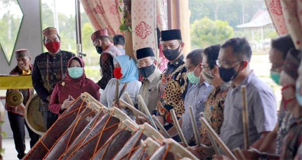 Dinas Pariwisata Adakan Pagelaran Lintas Etnis Sidimpuan